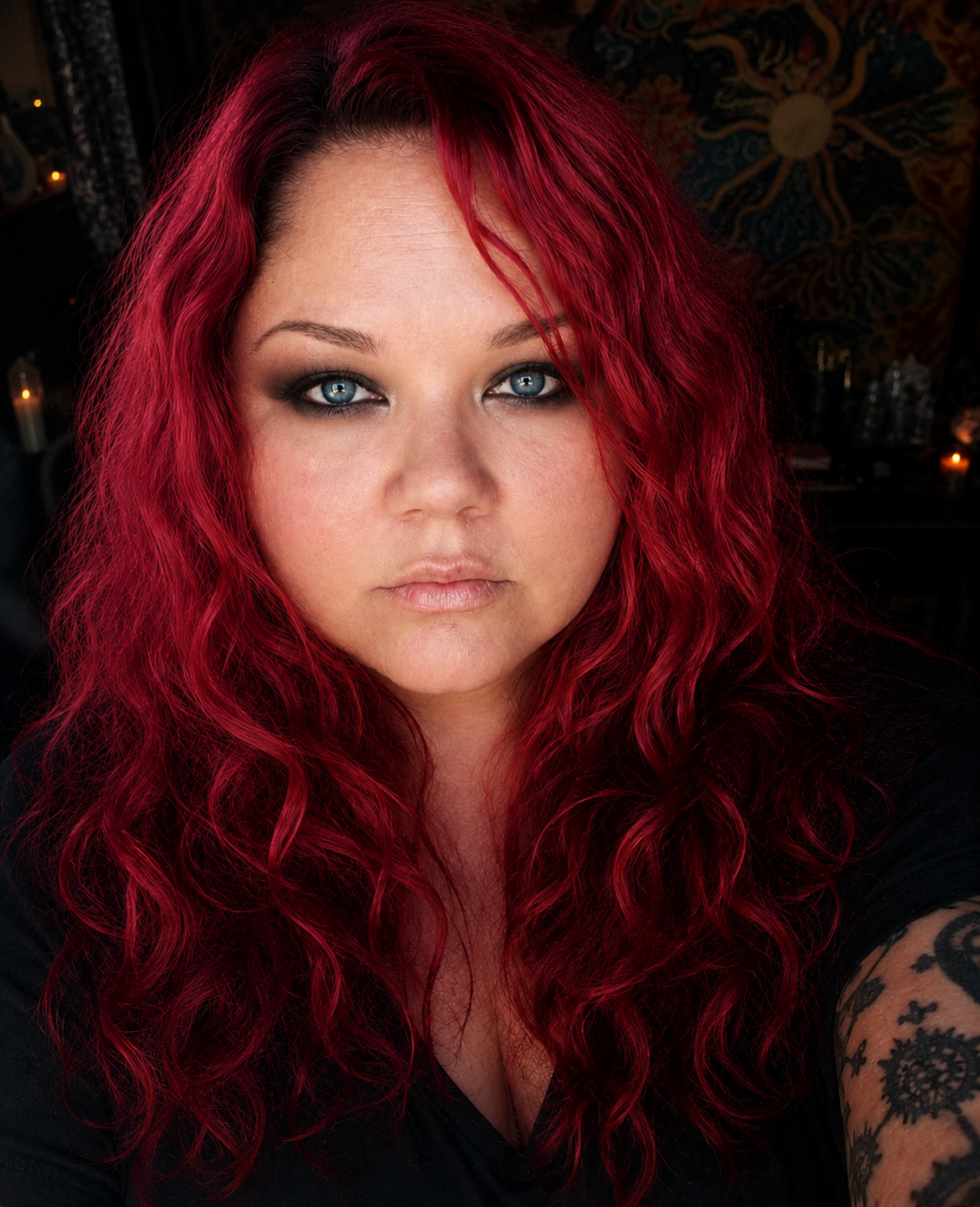 Dark Pop artist Jen Hernandez